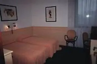 Sure Hotel By Best Western Milano Padova 4*,  Olaszország