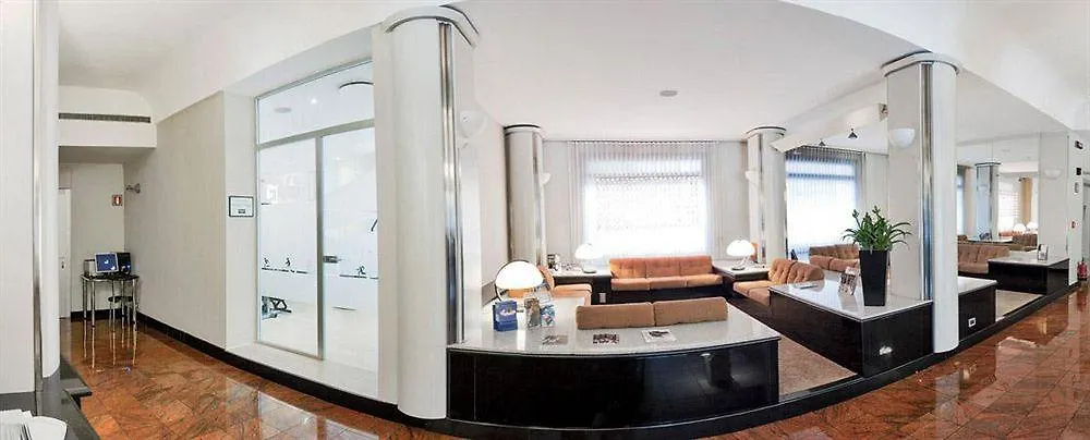 Hotel Milano Padova 4*,  Italia